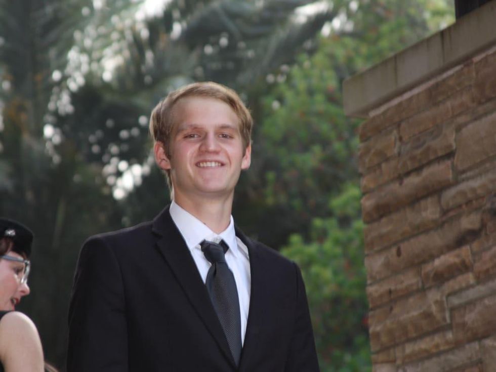 Steele Party, Dalton Gray