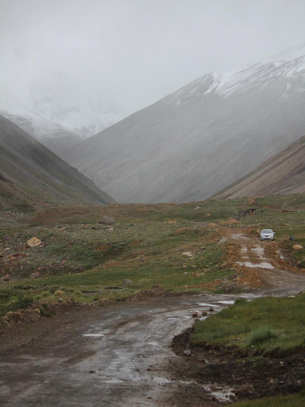 Stephan, central Chile, March 2013, The end of the road in Canon del Maipo in the Andes of Chile