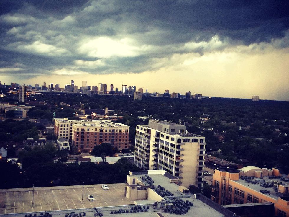 Stormy Houston weather photo from 2727 Kirby highrise