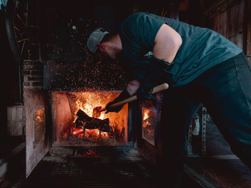 Summer Moon coffee wood roaster