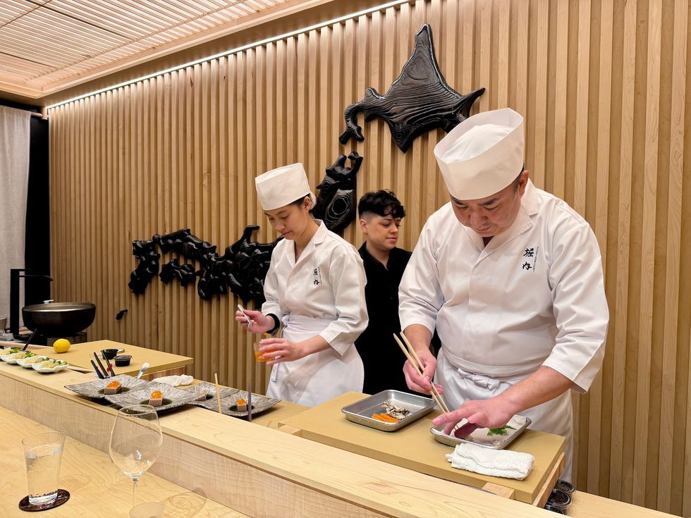 Sushi Horiuchi interior