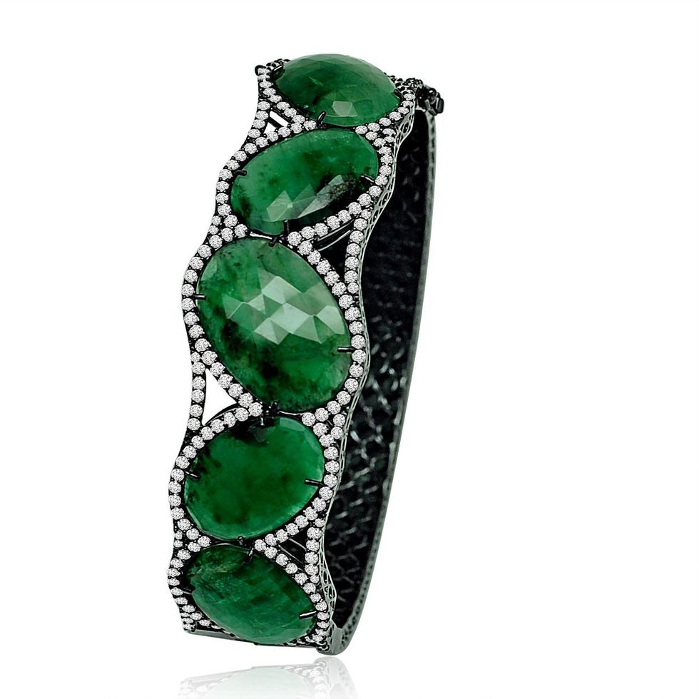 Sutra emerald and diamond bracelet
