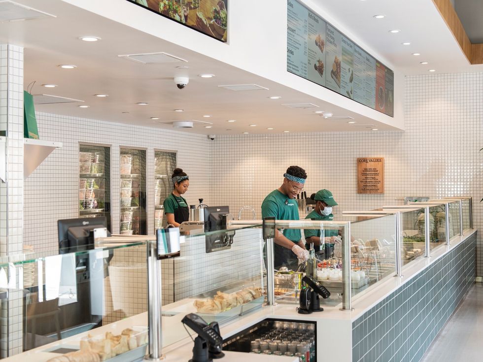 Sweetgreen Uptown Park service