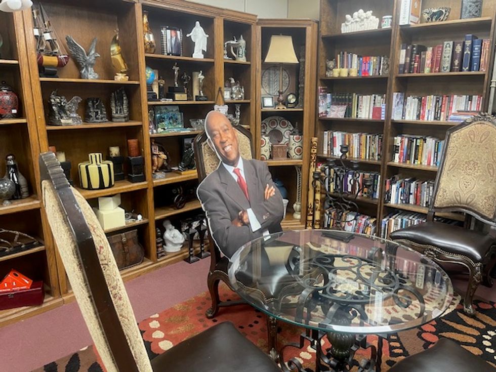 Sylvester Turner estate sale