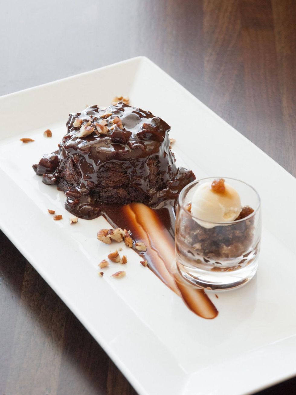 Table Dr. Pepper Cake