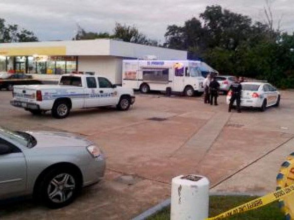 taqueria food truck owner shot 8100 block of Fairbanks North Houston Road October 2013 RUN FLAT