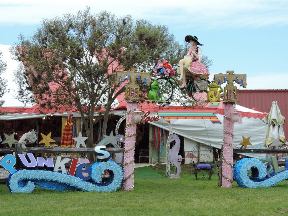 Tarra Gaines Antique Week beginner's guide March 2015 Punkie's place