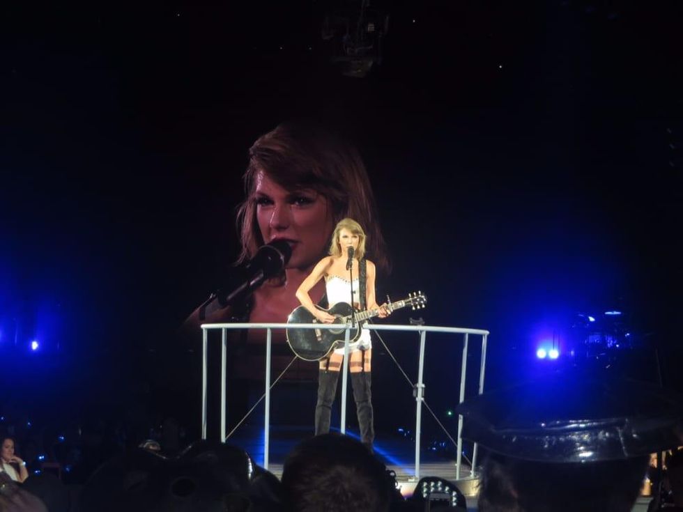 Live Review: Taylor Swift at Houston's Minute Maid Park (9/9)