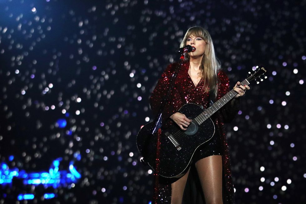Last night with Taylor Swift Fearless queen of pop electrifies NRG in