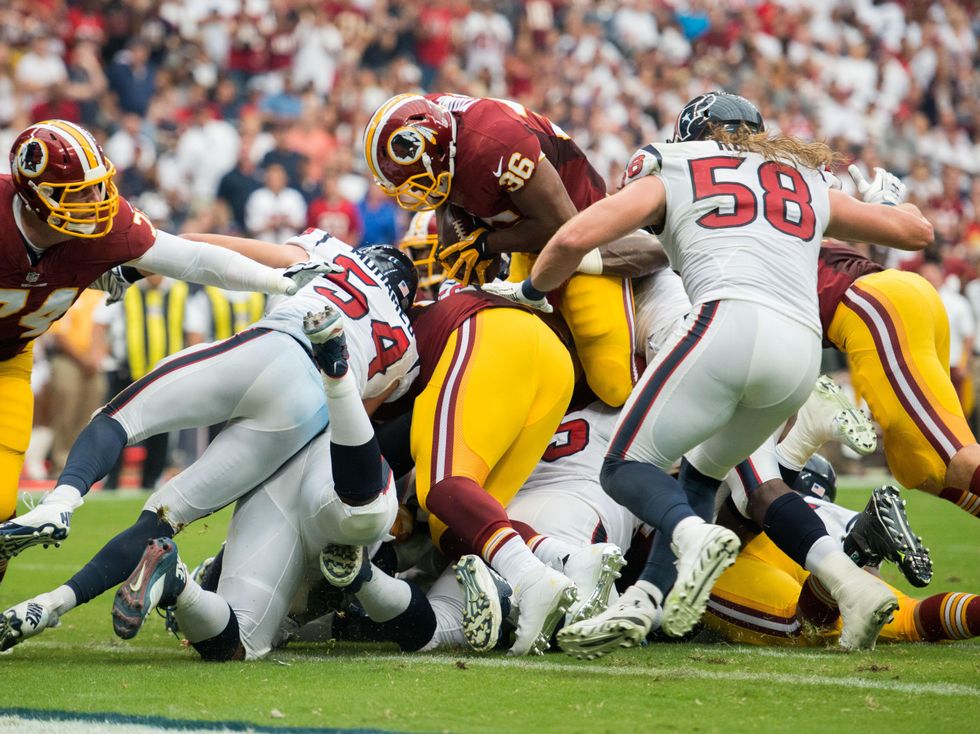 Texans Skins gang tackle