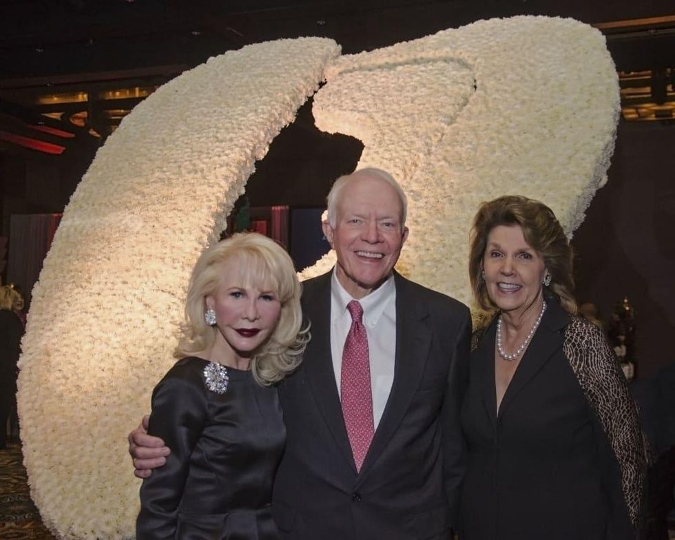 Texas Heart Institute dinner, Feb. 2016, Diane Lokey Farb, Thurmon Andress, Lilly Andress