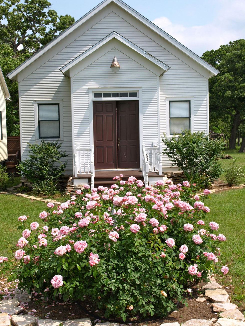 Texas Ranch Life chapel with roses