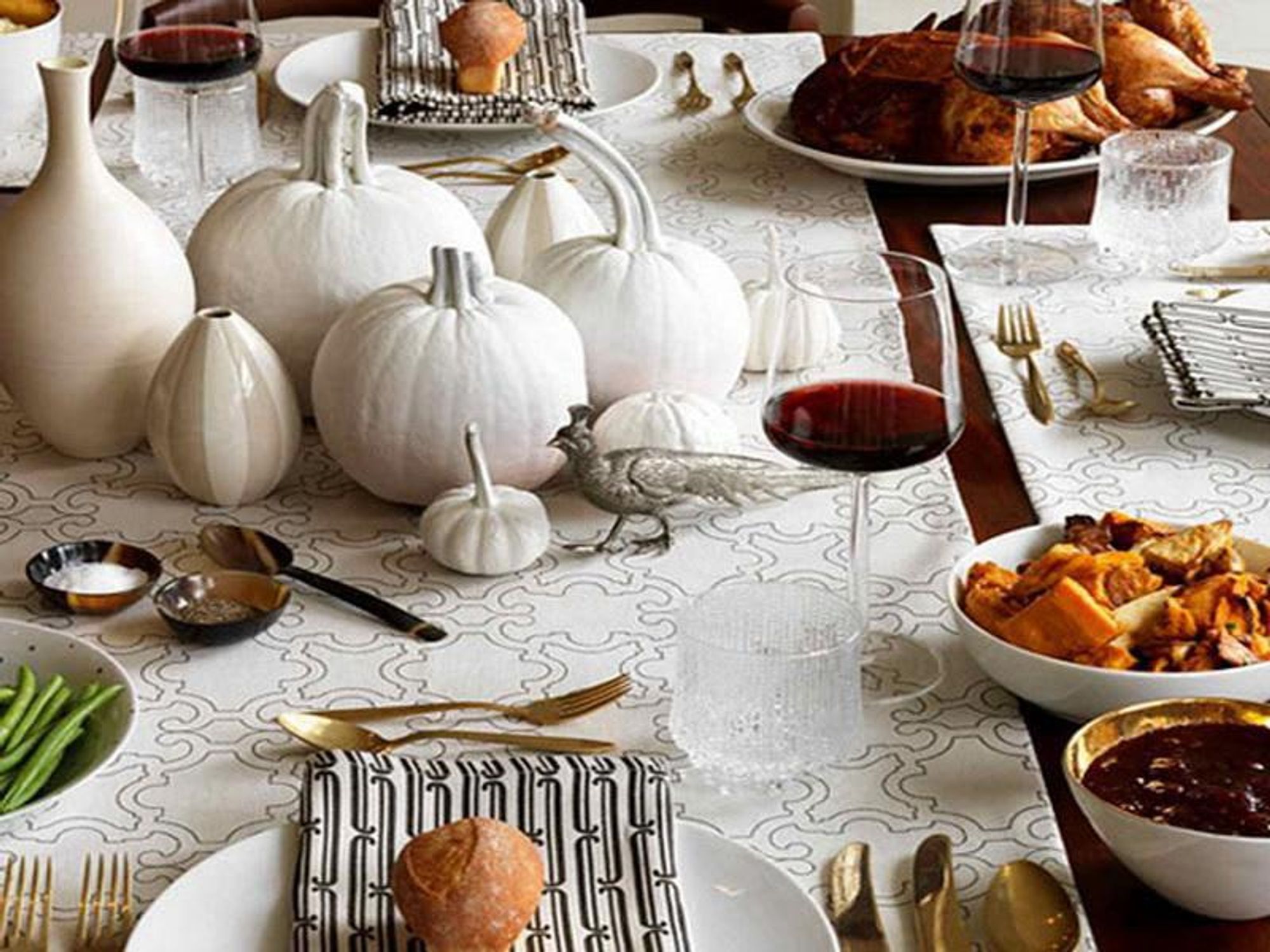 Thanksgiving tabletop B&J promoted