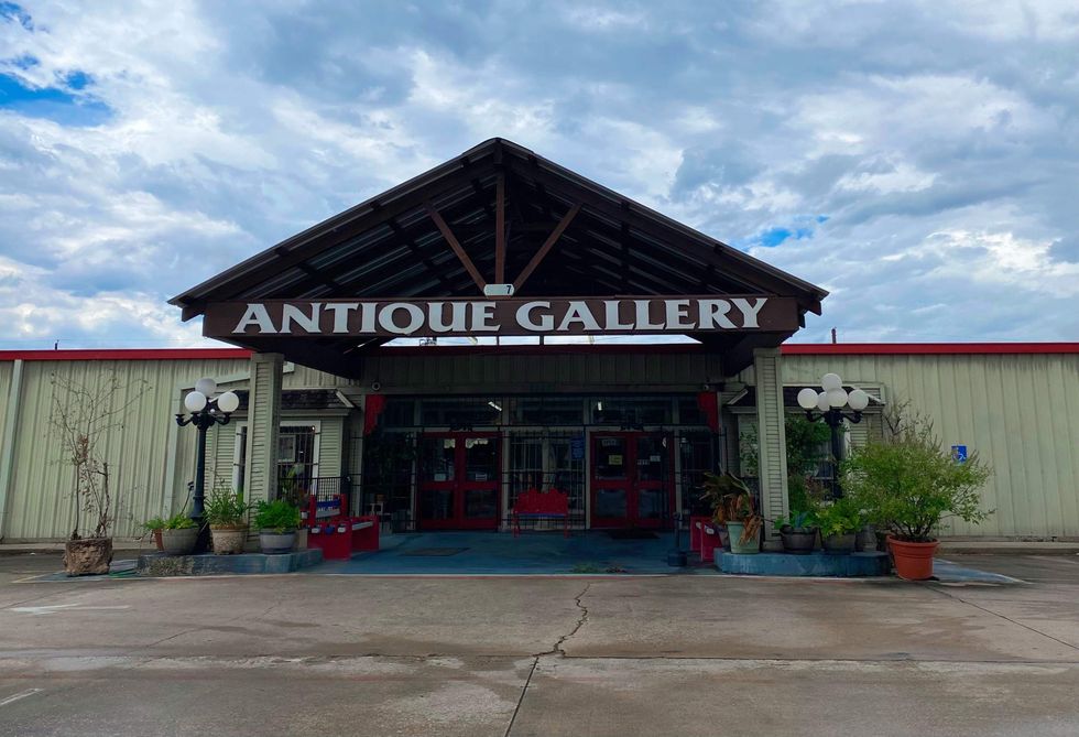 The Antiques Gallery exterior