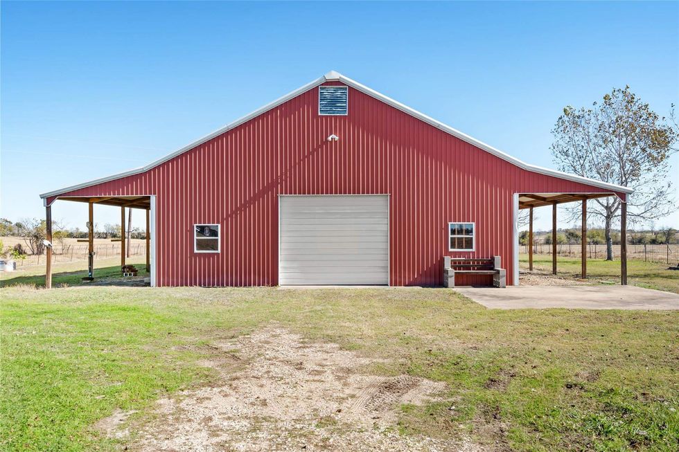 The barn of Rocking C Ranch at 2740 Flewellen Road