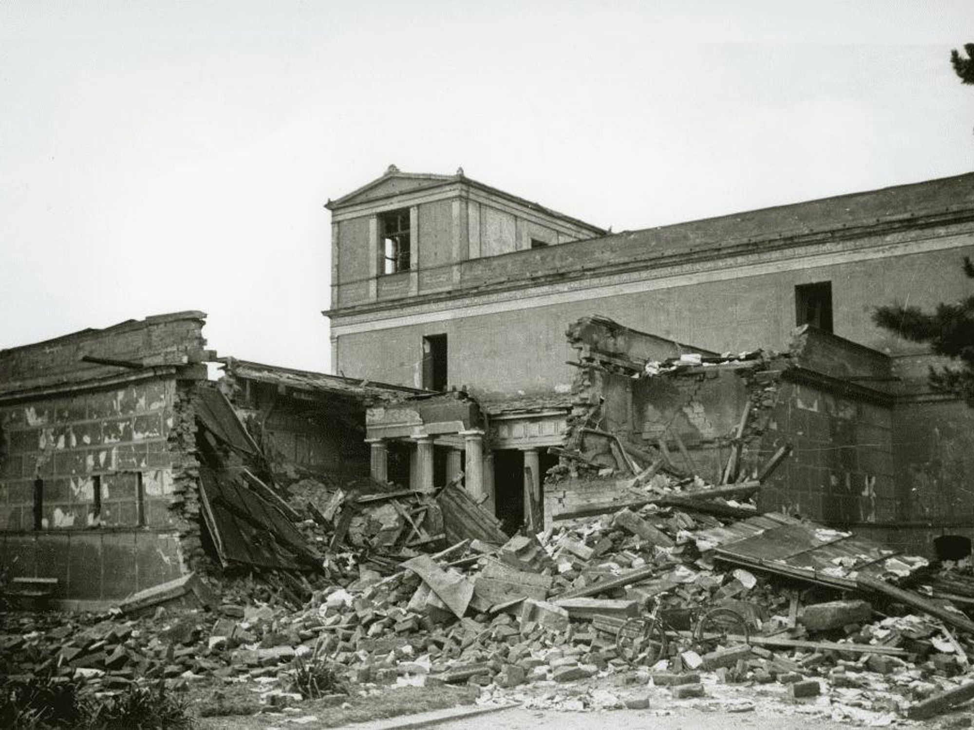 The Bavrian king's replica villa, Pompejanum, was destroyed in World War II.