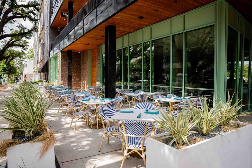 The Chelsea restaurant patio