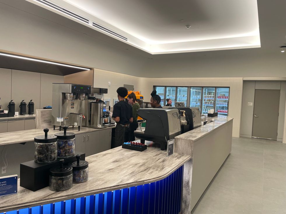 The coffee counter at United Club Fly