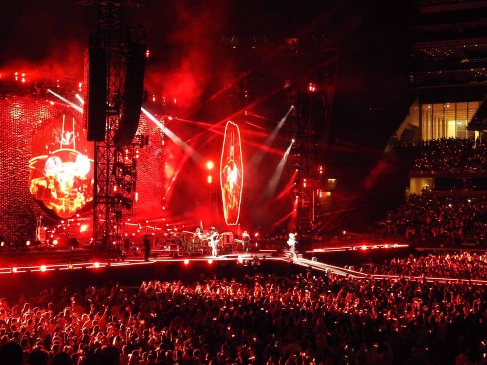 The Coldplay oncert was a feast of color