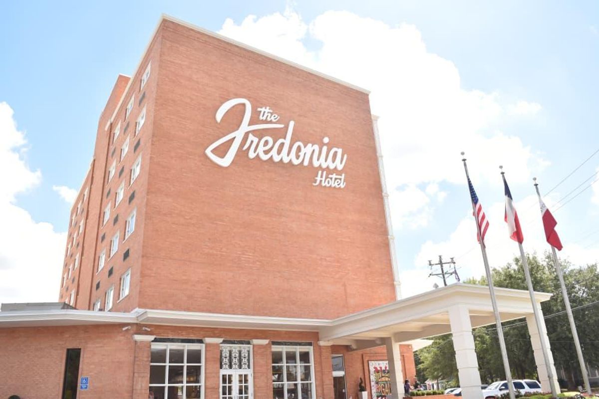 The Fredonia Hotel is a midcentury modern gem in the middle of