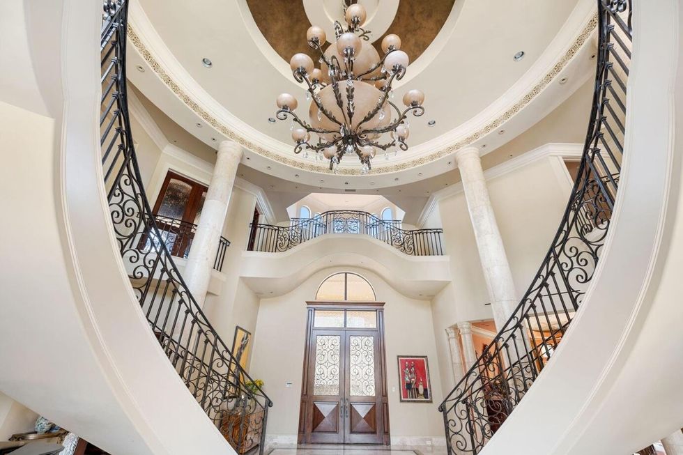The grand foyer at 5412 Sturbridge