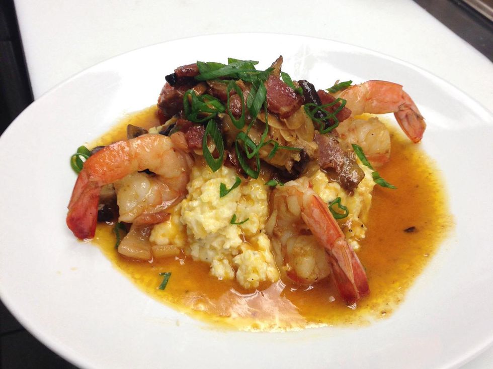 The Heights General Store shrimp and gritz grits HRW July 2014