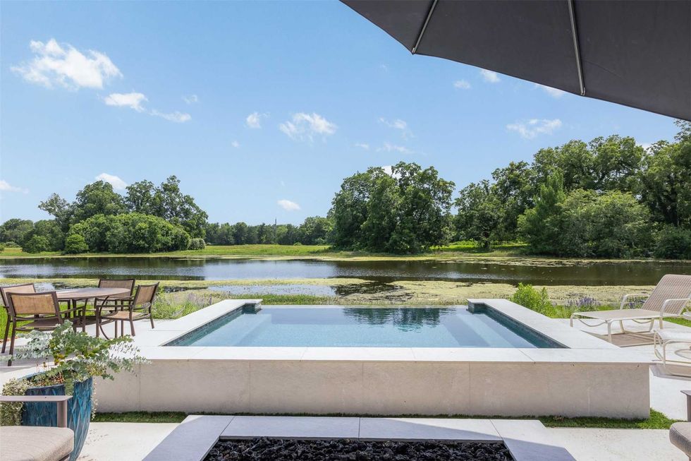 The horizon spa of S Lazy S Ranch at 8502 Stansberry Road