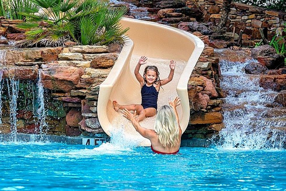 The Houstonian Hotel, Club & Spa pool kid slide mom