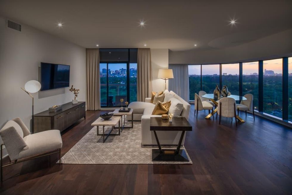 The Parklane Houston Museum District