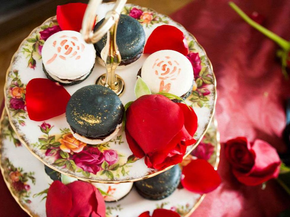 The Pastry of Dreams with roses