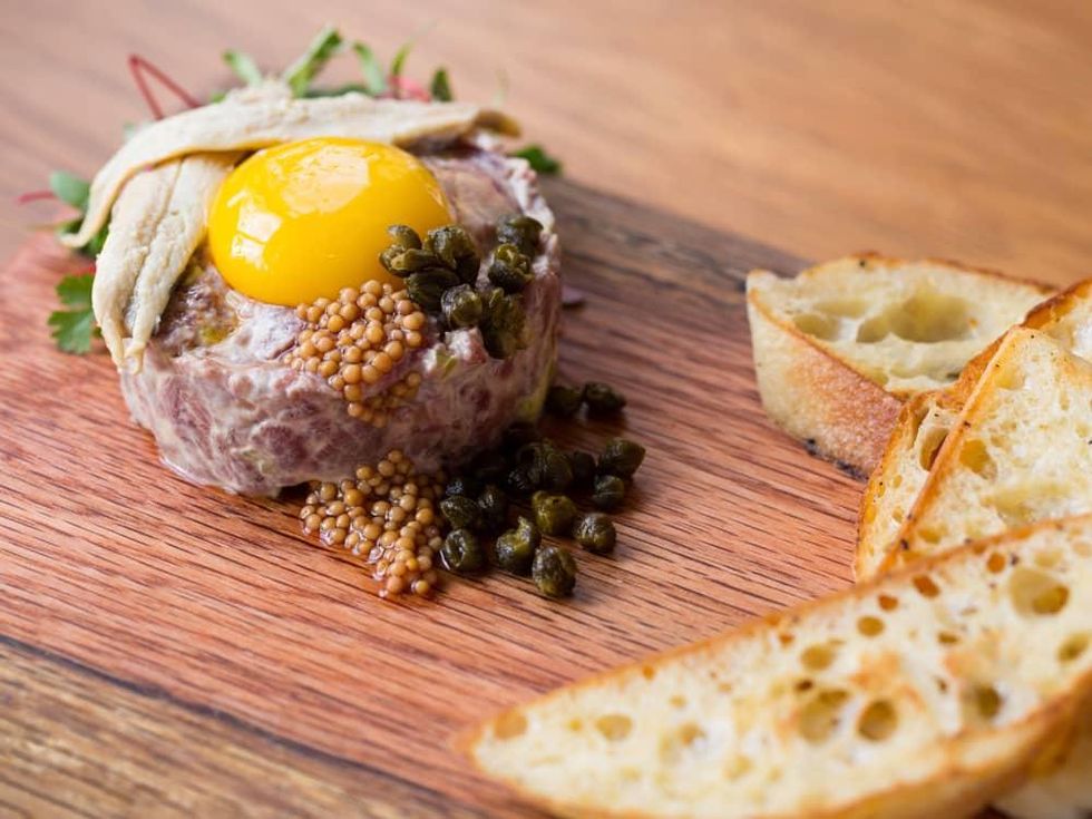 The Pearl Sam Houston Hotel Jodie's steak tartare
