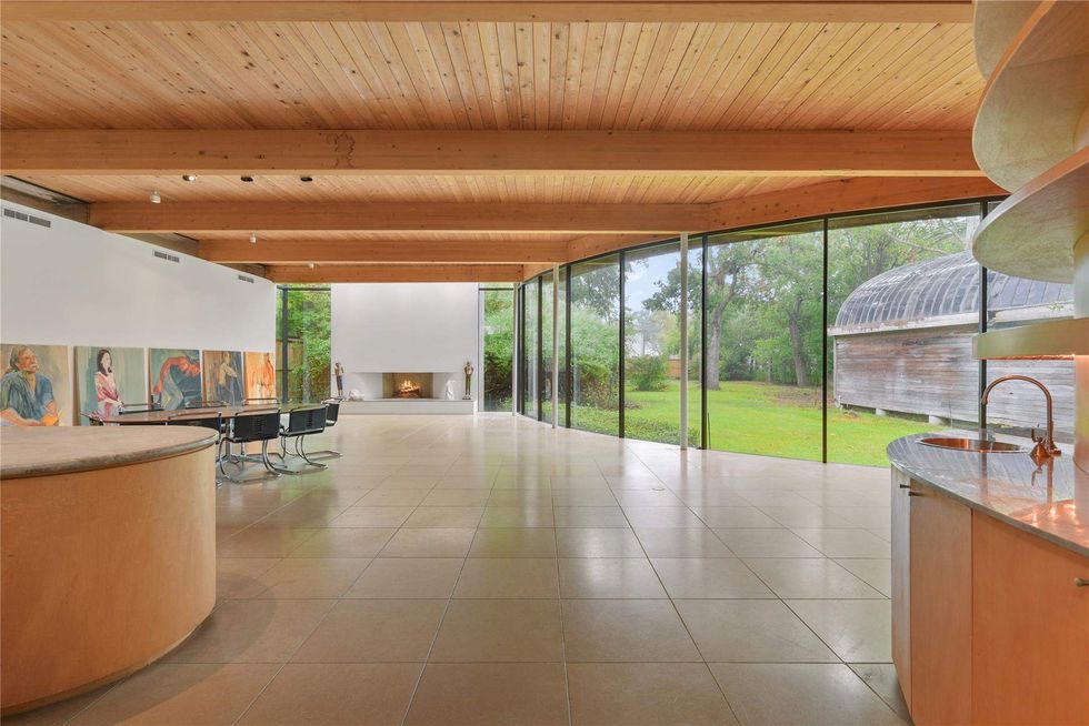 The pen plan living space of 701 Mulberry Lane