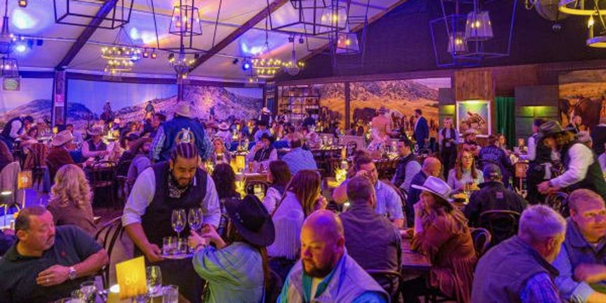 Ben Berg kicks it up a notch for RodeoHouston return of The Ranch ...