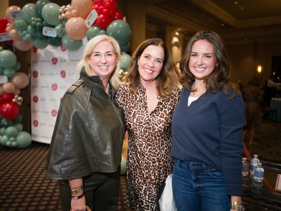 The Sale Houston shopping fundraiser 2026