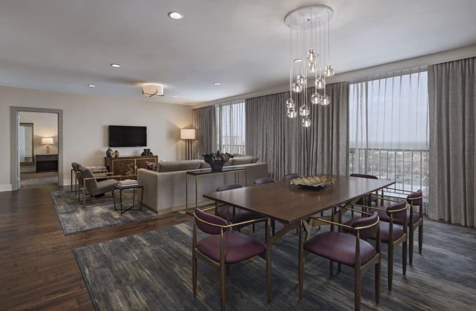 The Westin Galleria Houston Presidential suite living room