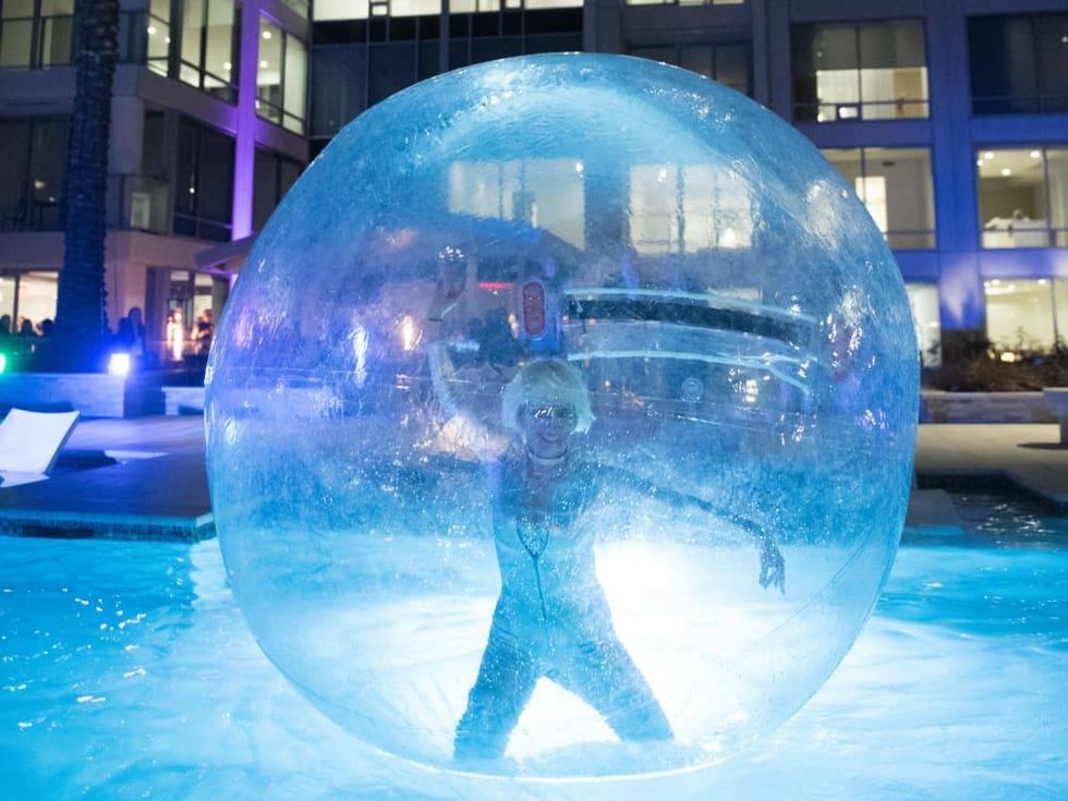 The Wilshire girl in bubble