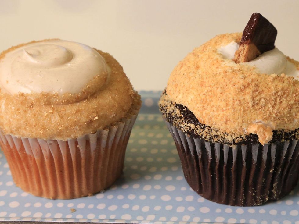 Three Brothers Bakery cupcake tasting August 2013