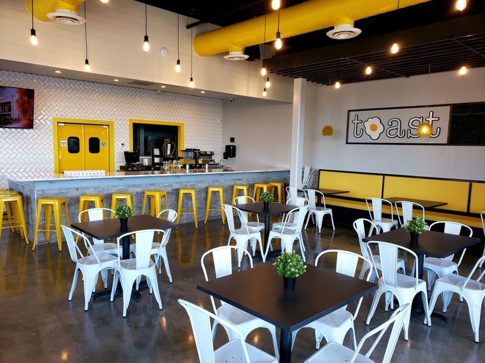 Toast restaurant Sugar Land interior