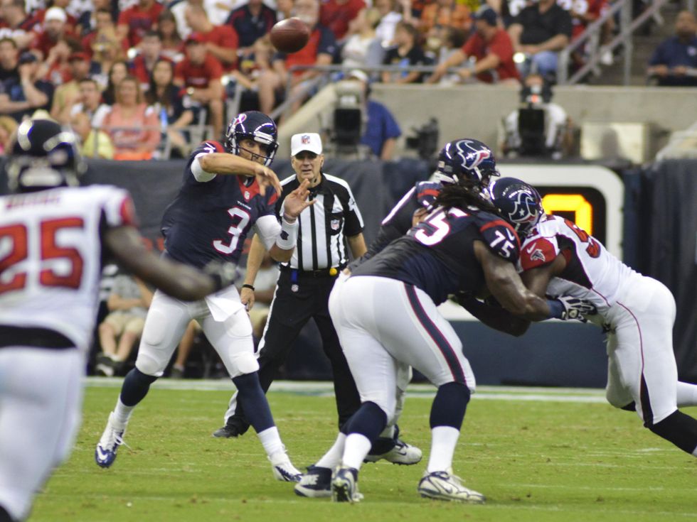 Tom Savage Texans Falcons Throw