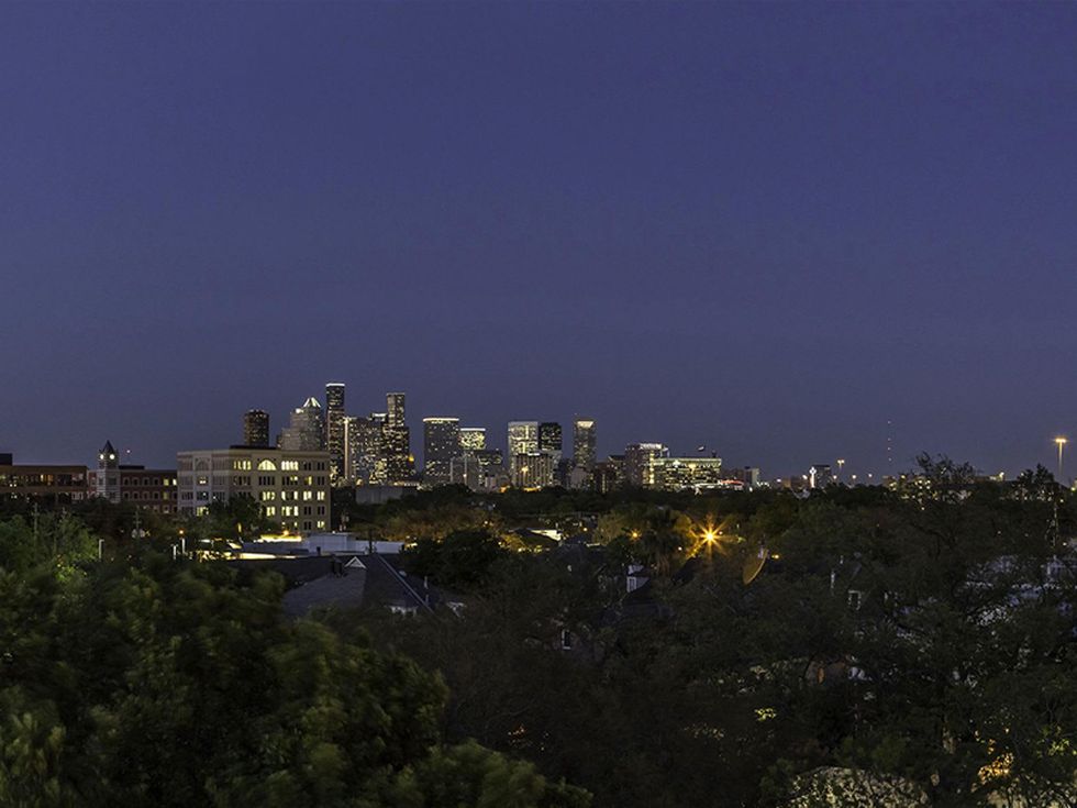 Topaz Villas luxury condos 4520 Yoakum Blvd. Montrose Houston skyline downtown June 2014