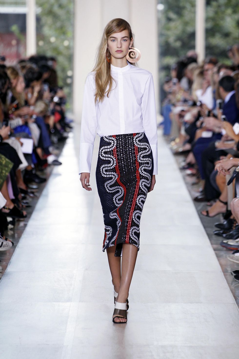 Tory Burch spring 2015 collection look 2