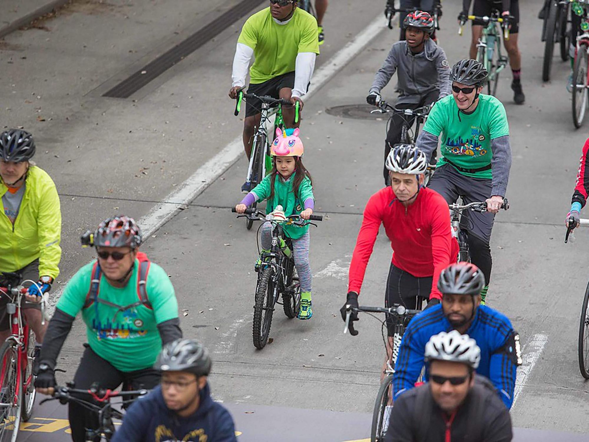 Tour de Houston bicycle riders