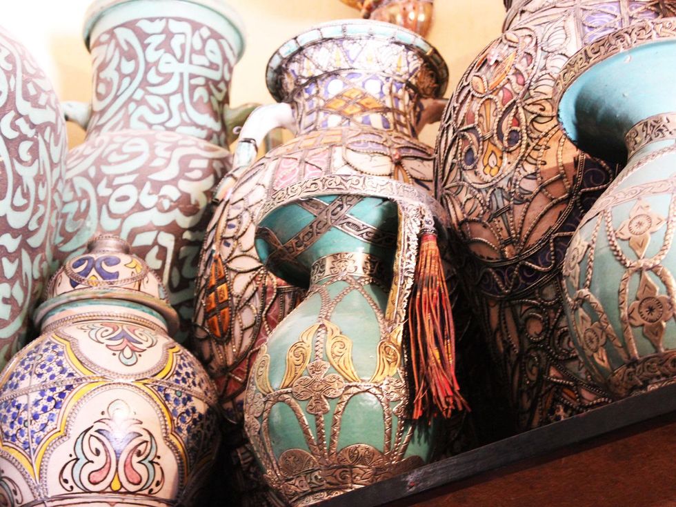 travel photos by Laurier Blanc June 2014 Souk Vases Marrakech