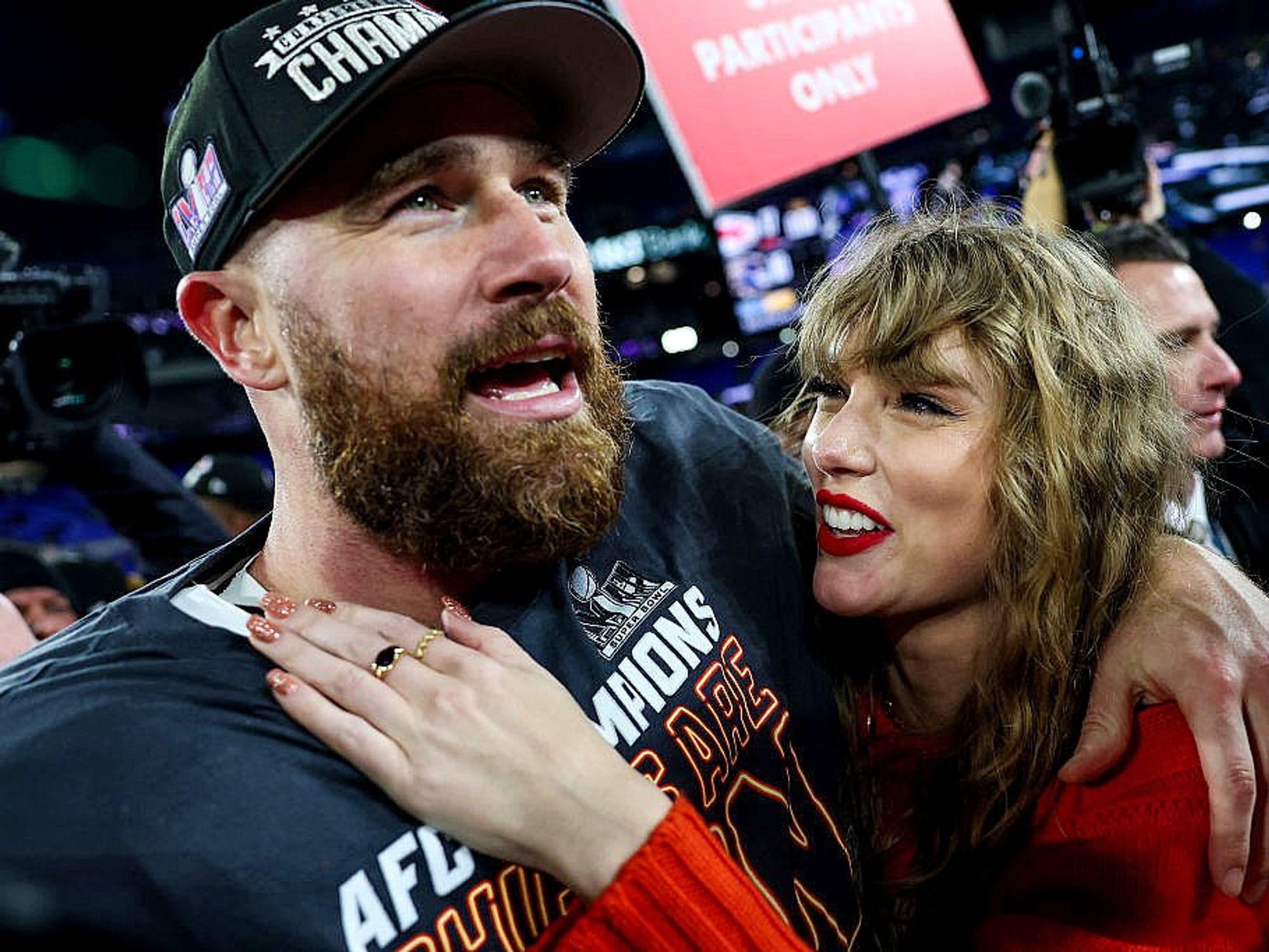 Travis Kelce Taylor Swift 2024 afc champioinship