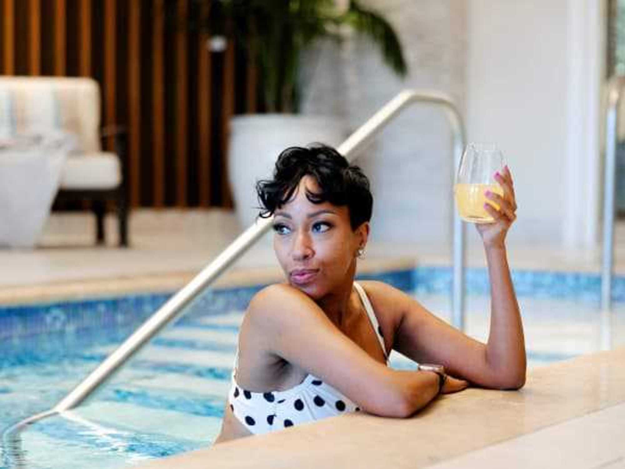 Trellis Spa Indoor Soaking Pool