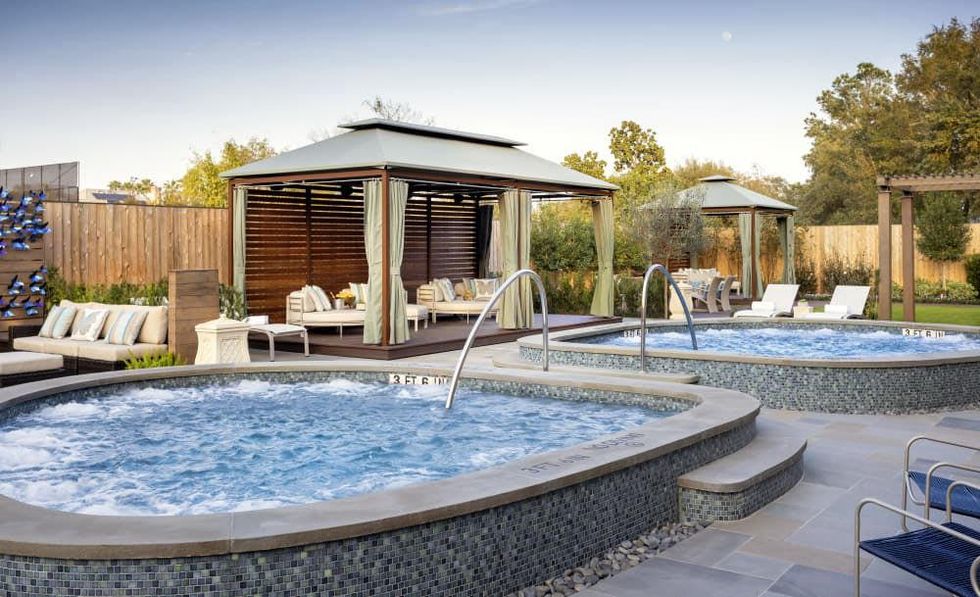 Trellis spa pools garden 2021