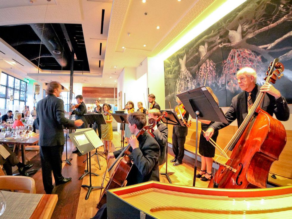 Triniti Mercury spring dinner, April 2013, crowd, venue, musicians