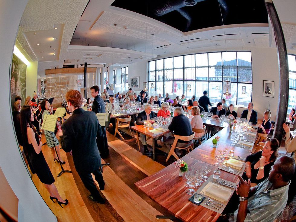 Triniti Mercury spring dinner, April 2013, crowd, venue