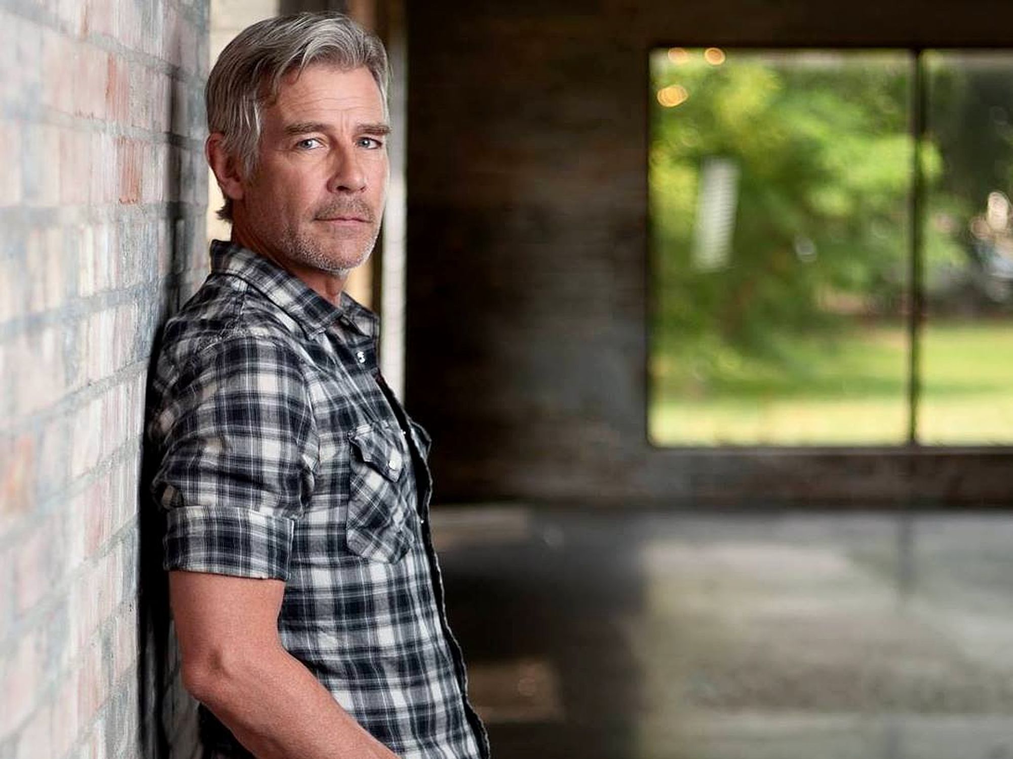 Trivago Guy Tim Williams