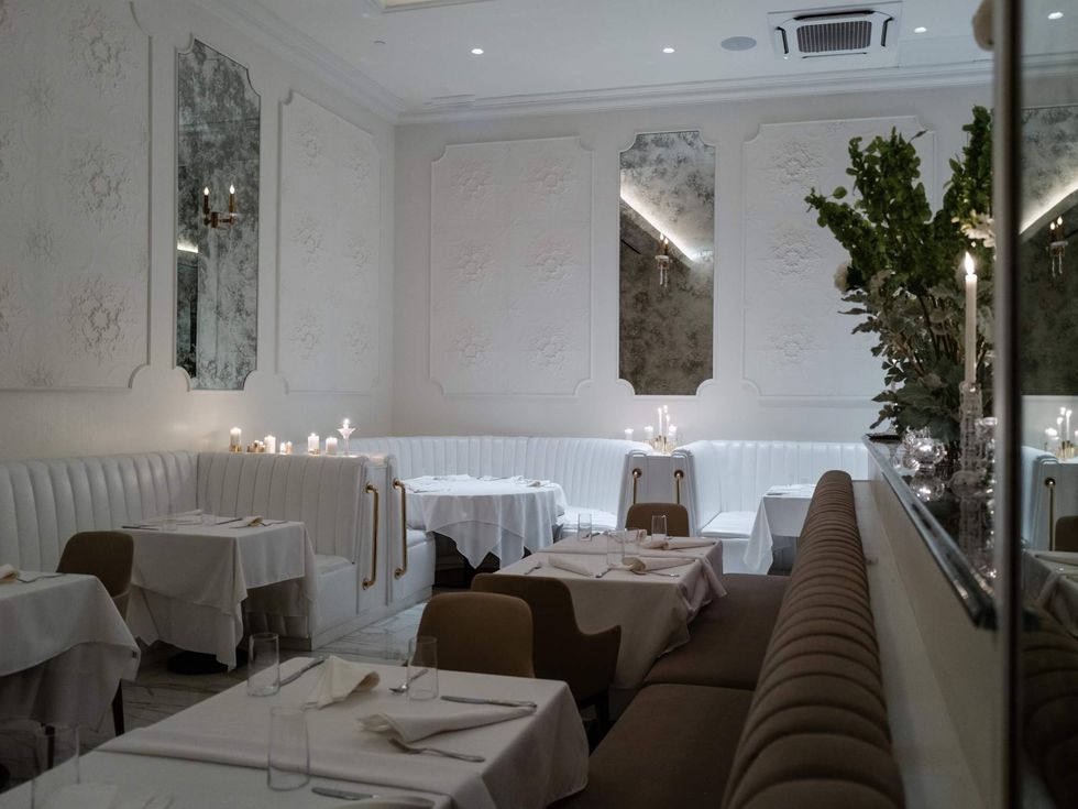 Turner's Cut main dining room